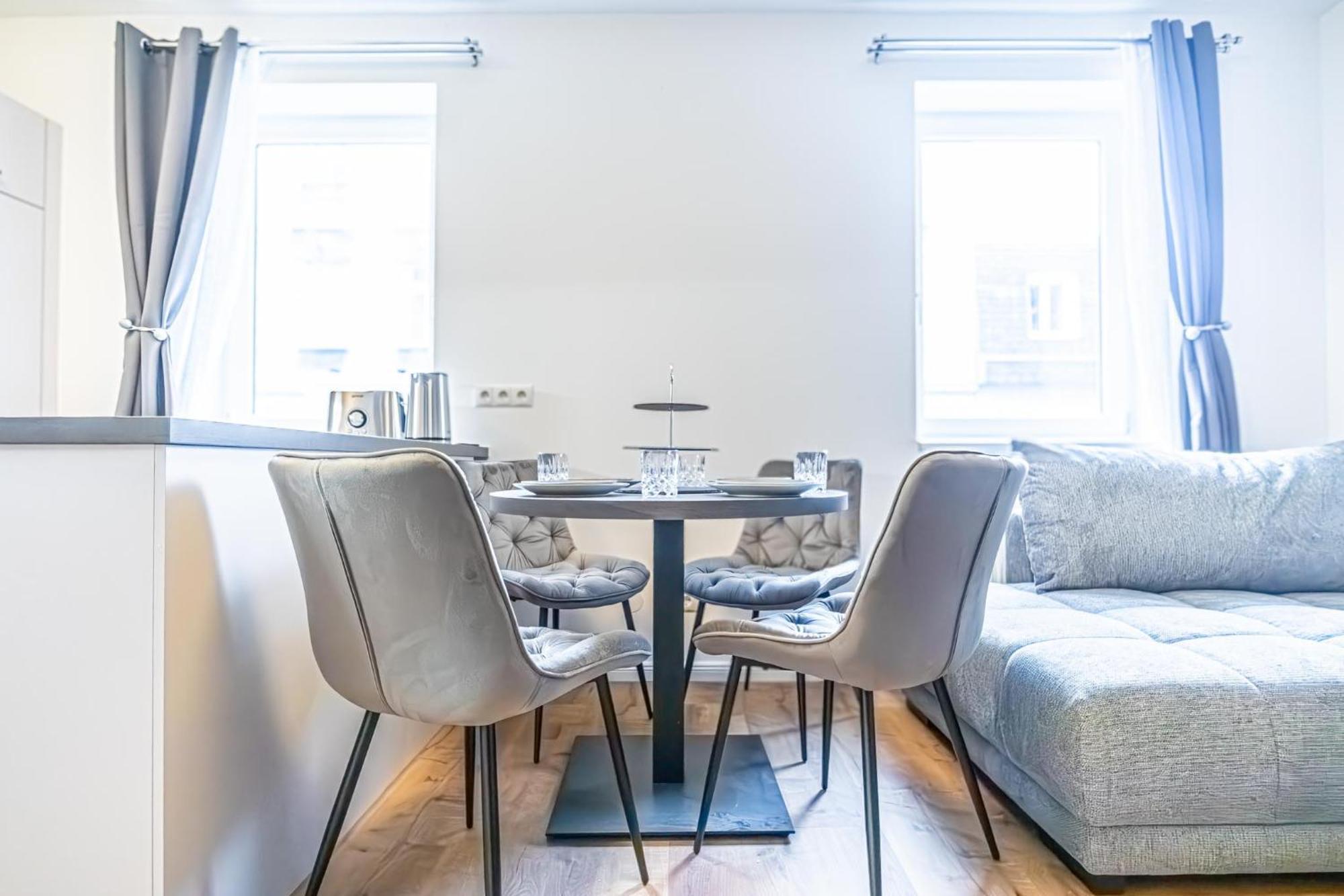 Charming 1Br And 1Lr Apt Modern Design Donaustadt Viyana Dış mekan fotoğraf