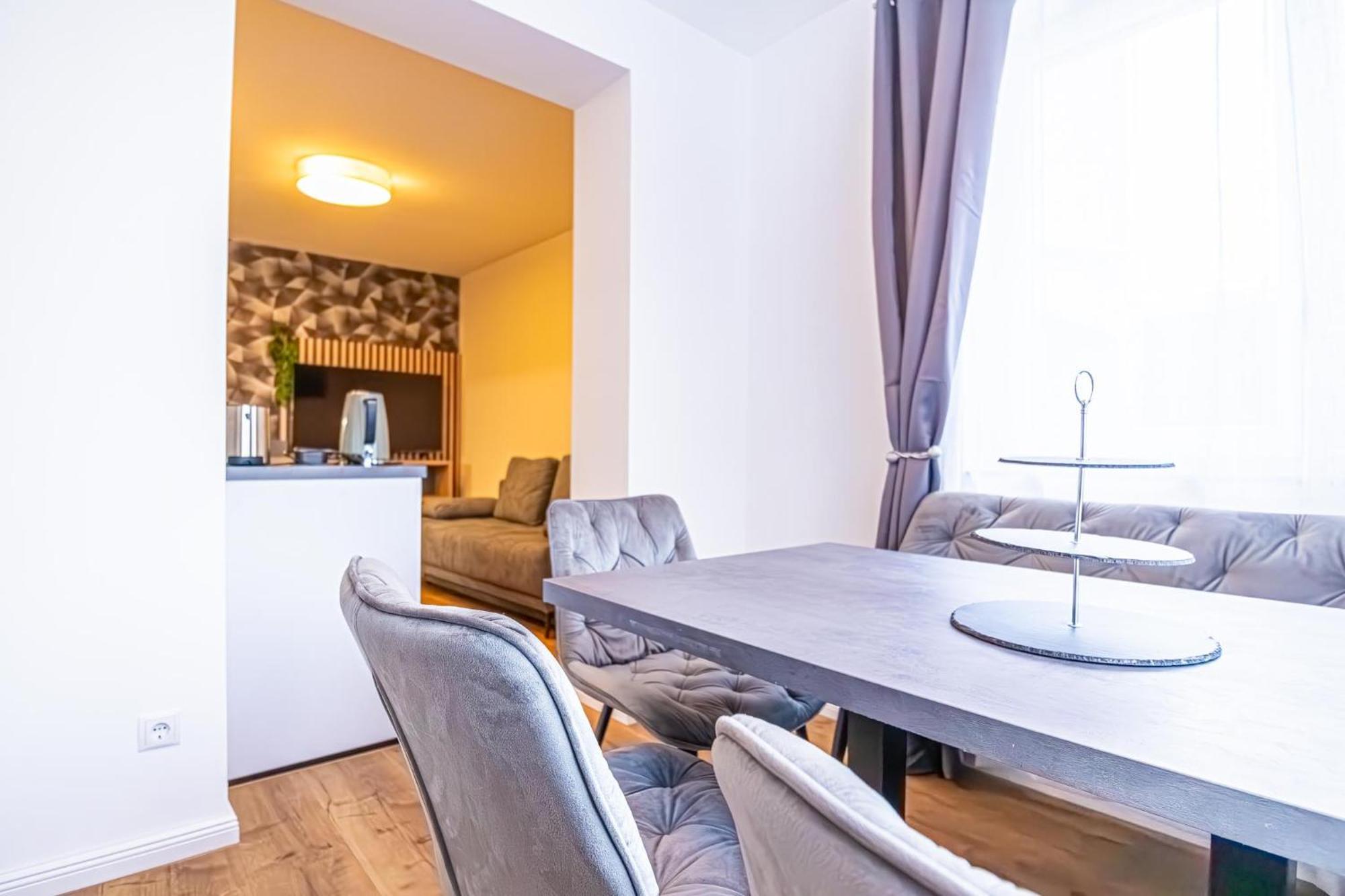 Charming 1Br And 1Lr Apt Modern Design Donaustadt Viyana Dış mekan fotoğraf